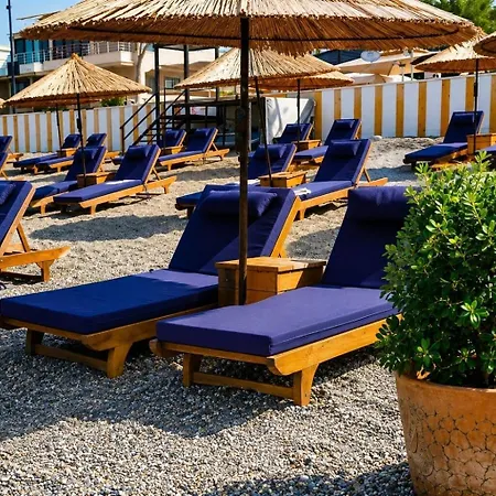 Hotel Uras