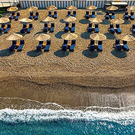 Hotel Uras 3*